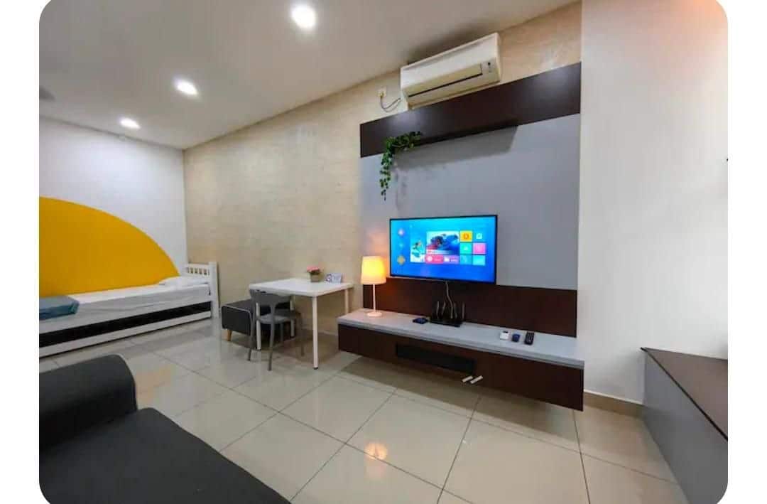 Studio Austin Regency 2
