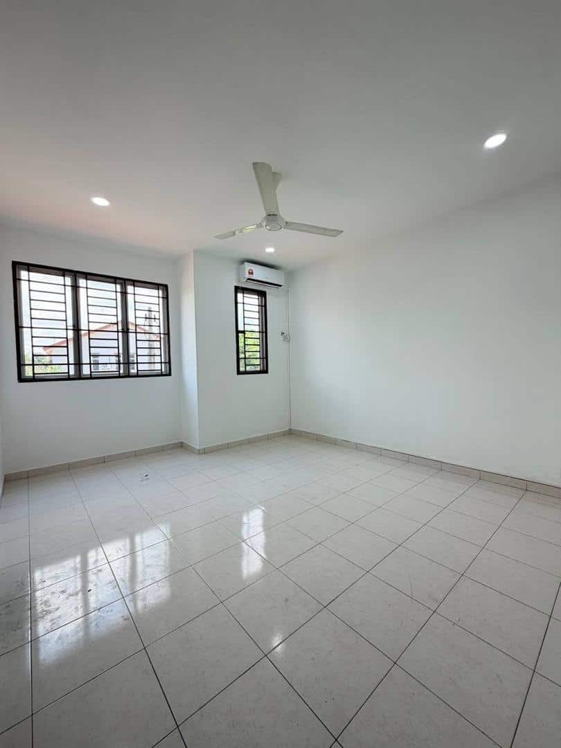 Double Storey terrace Jalan indah 19/x 5