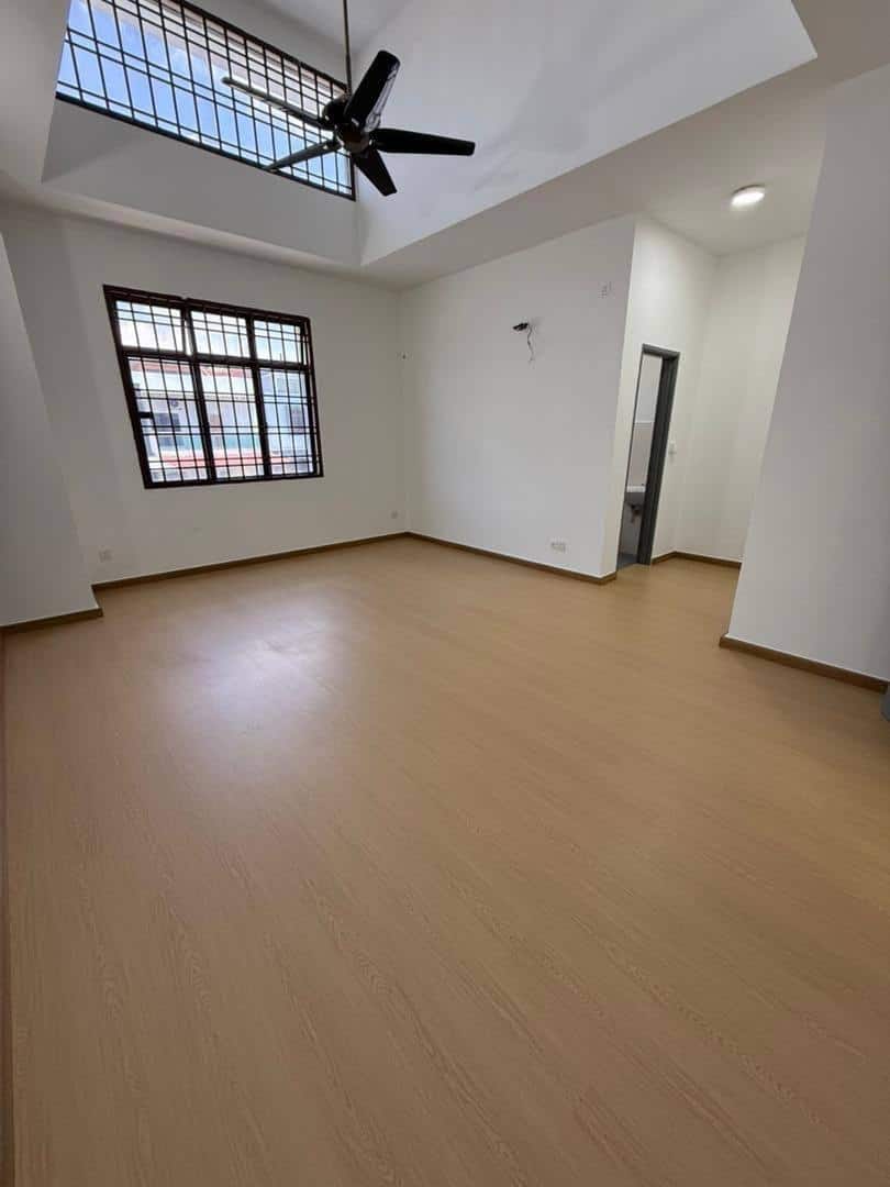 Intermediate unit Taman Bukit Indah 3