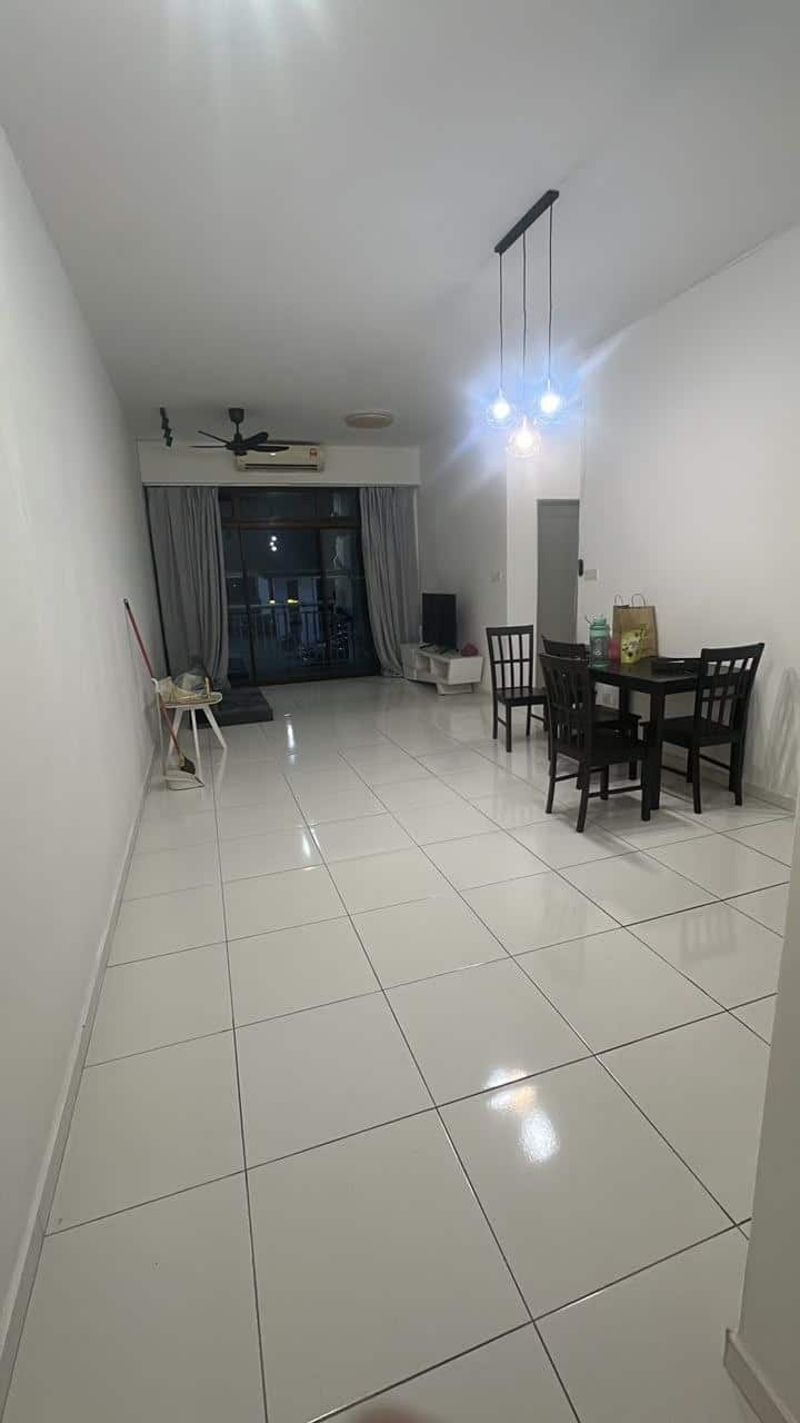 Condo Sky Garden Residence 1