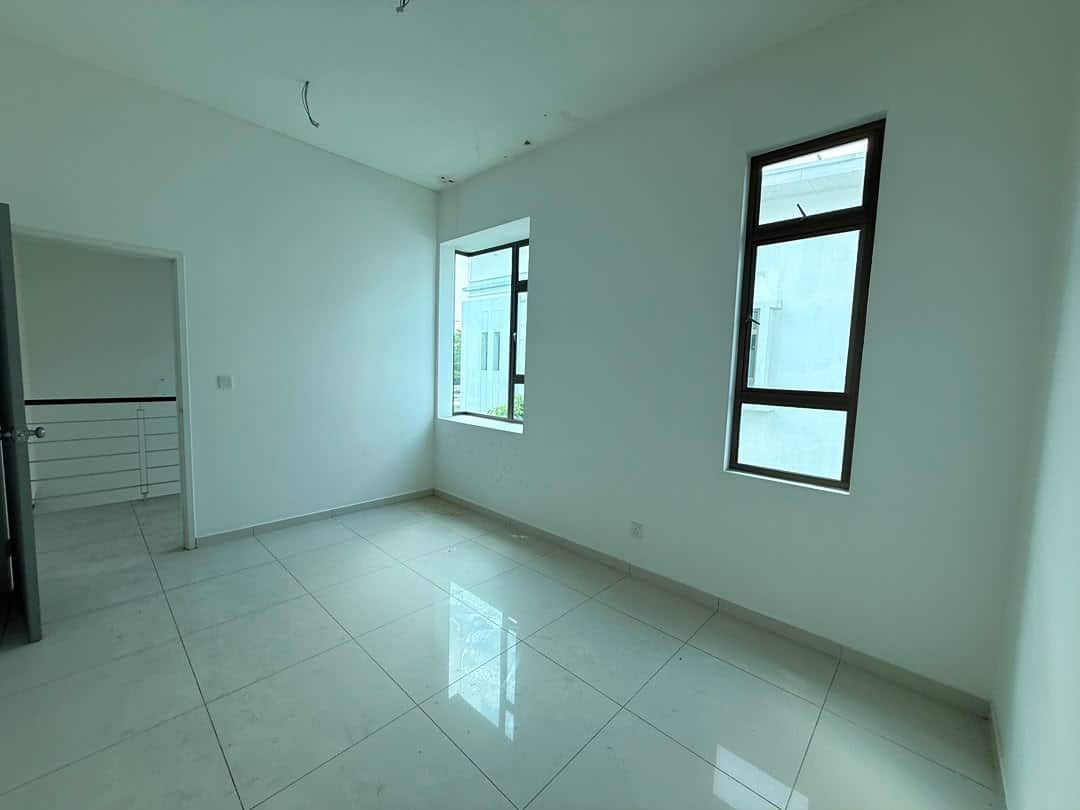 2-Storey Link Bungalow D Grande Bukit Indah 7