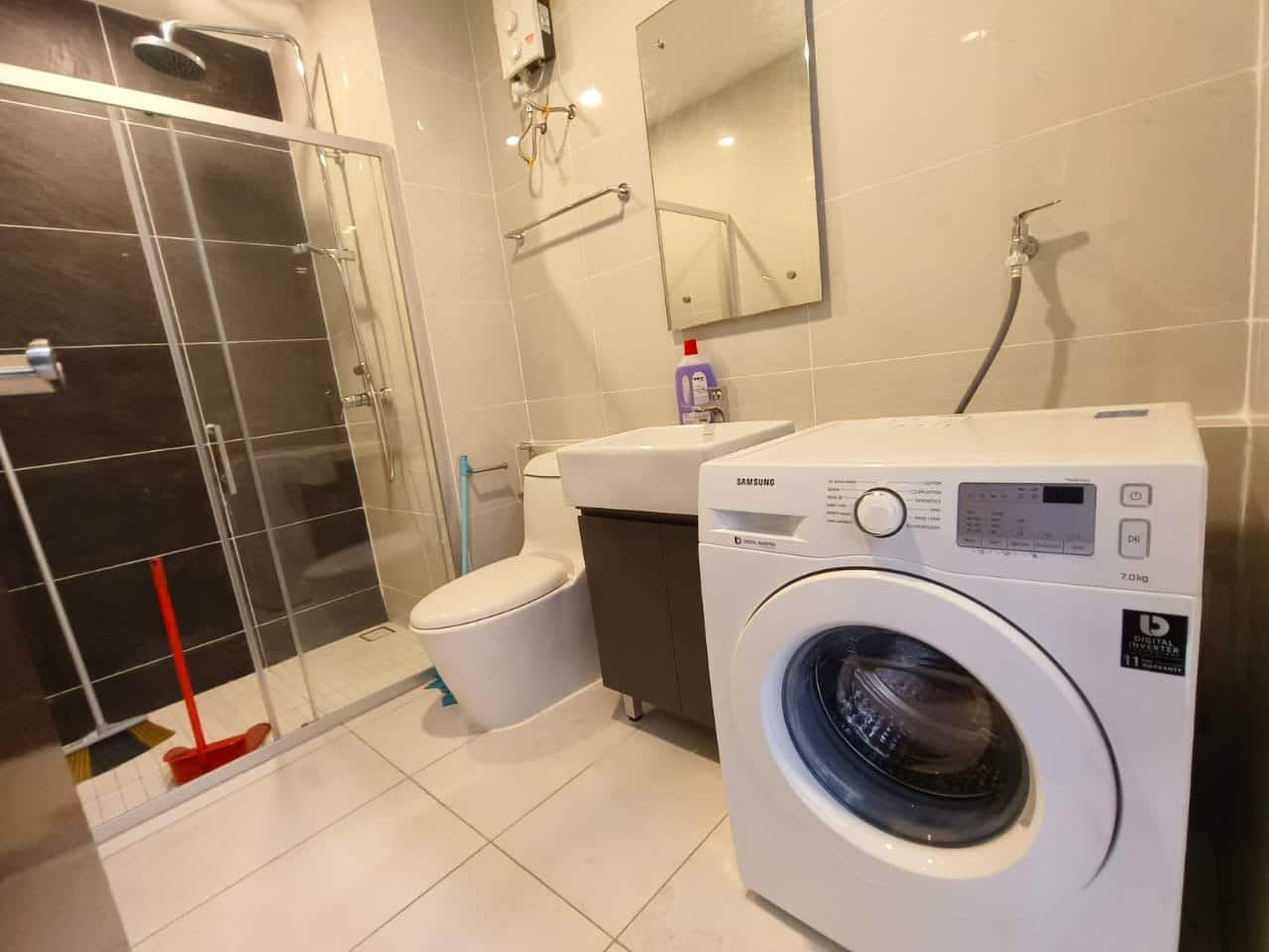 Studio JB City Center 4