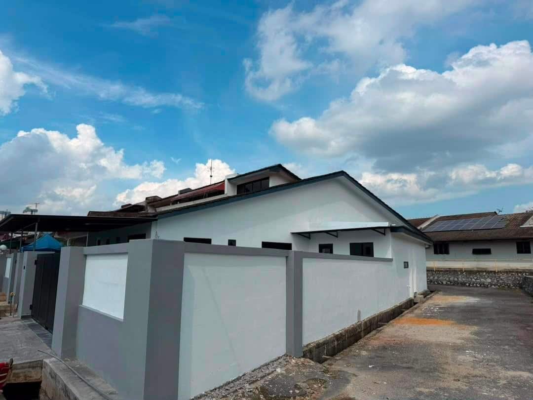 Single Storey Terrace Corner Taman Suria 2