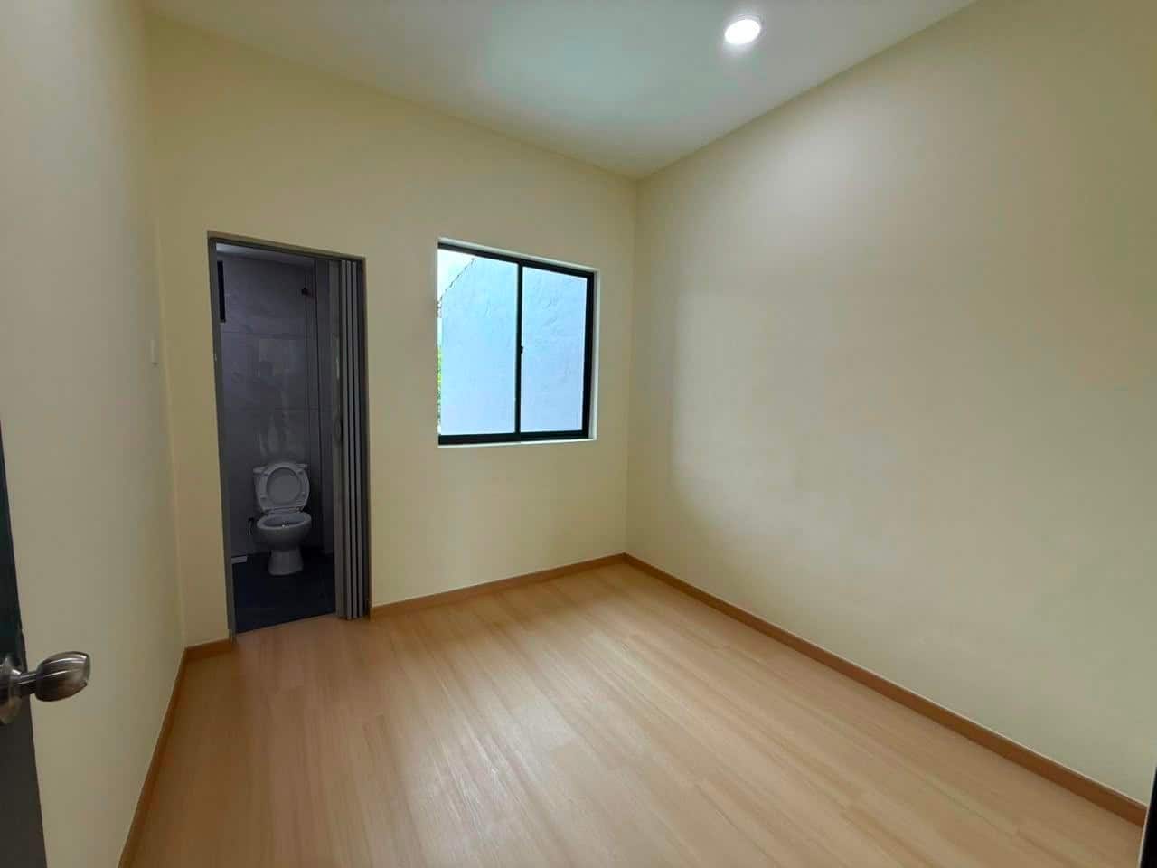 Double Storey Terrace House Pulai Indah 5
