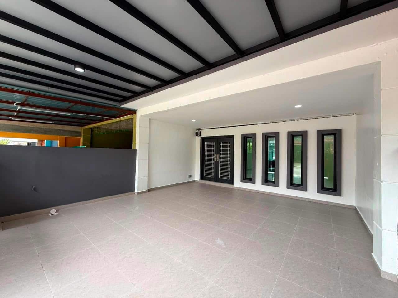 Double Storey Terrace House Pulai Indah 2