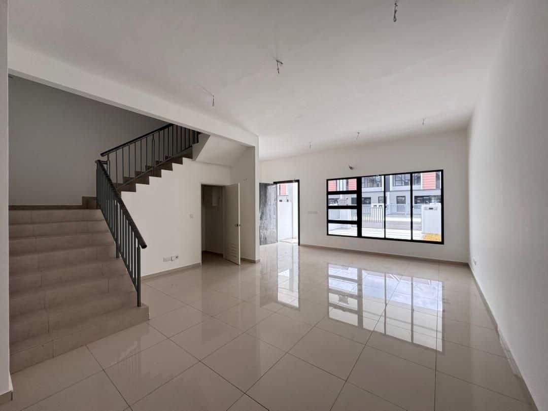 Double Storey Terrace Taman Desa Tebrau 2