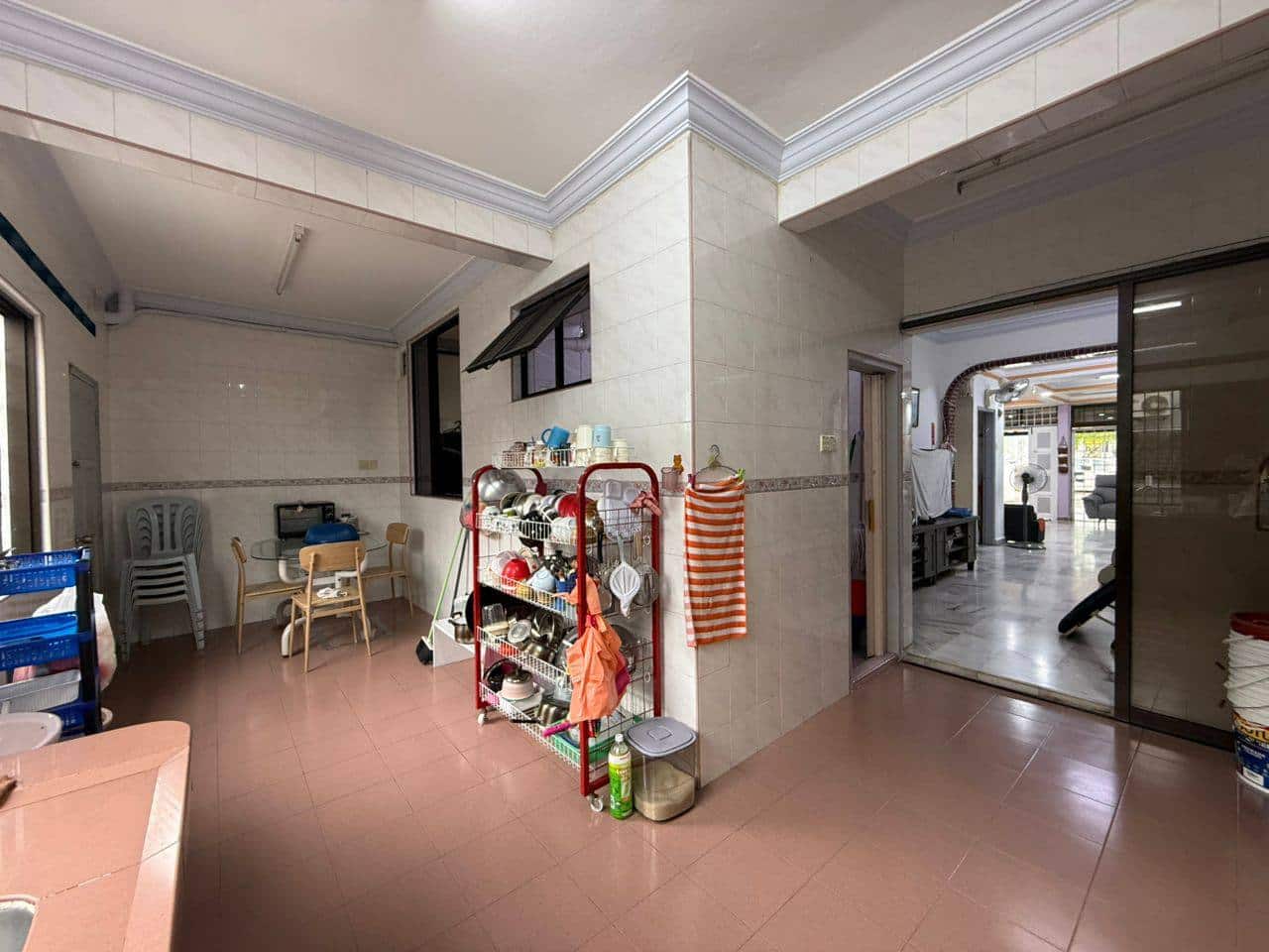 Double Storey Terrace House Desa Cemerlang 6
