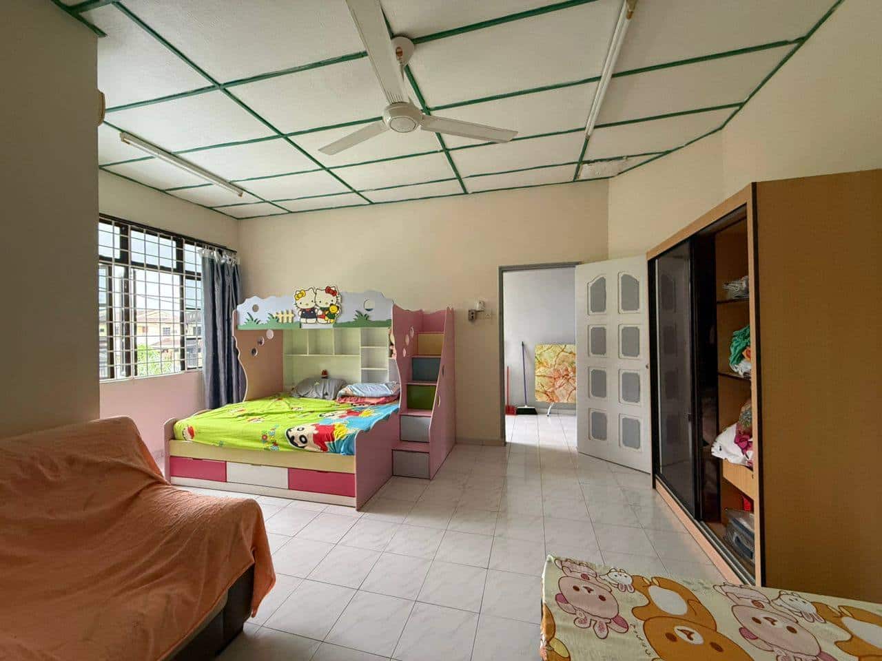 Double Storey Terrace House Desa Cemerlang 9