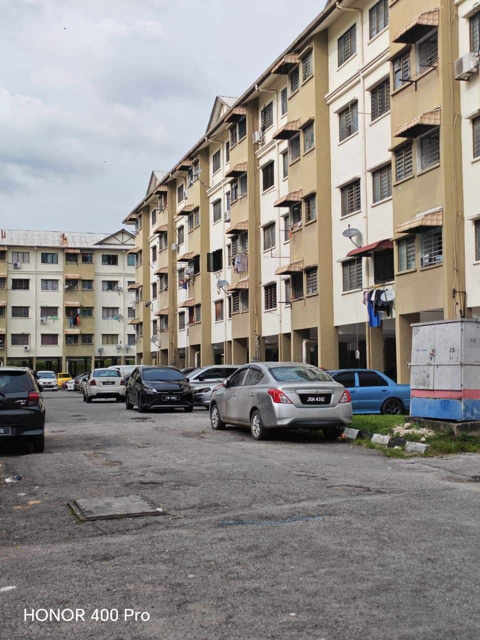 Low Cost Flat Taman Mutiara Rini 2