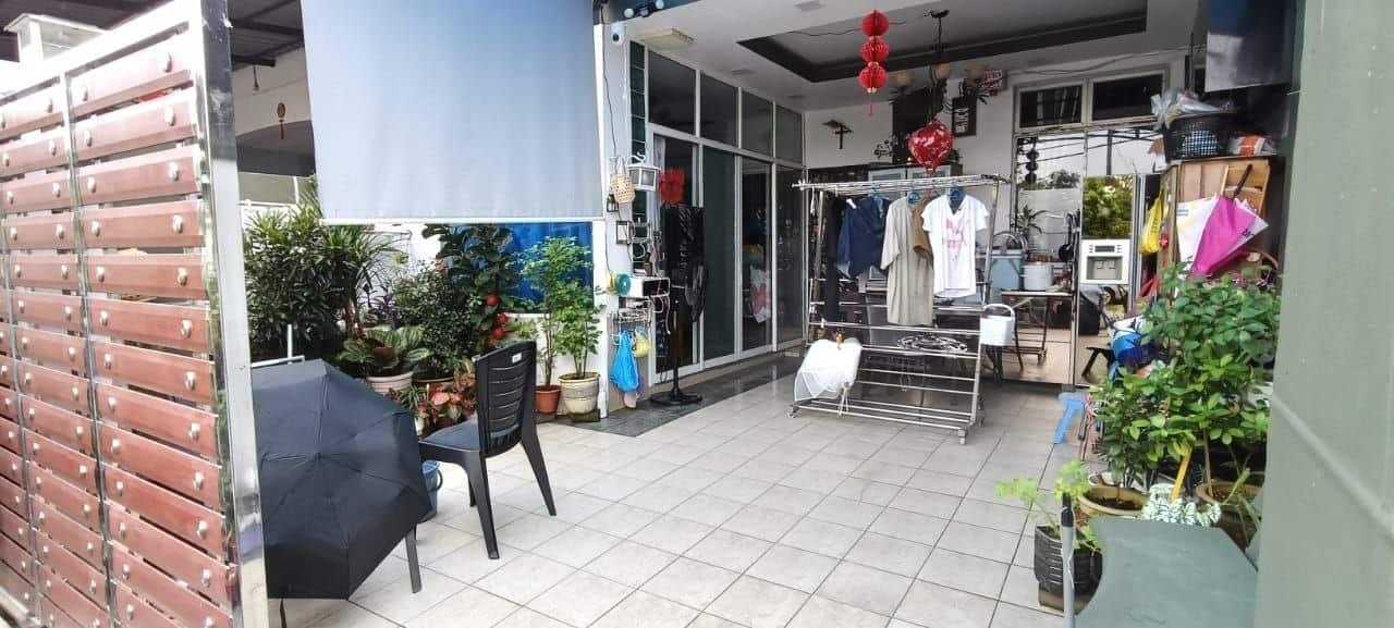 Single Storey Terrace House Taman University 8