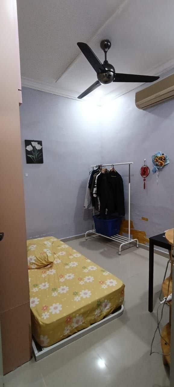 Single Storey Terrace House Taman University 7