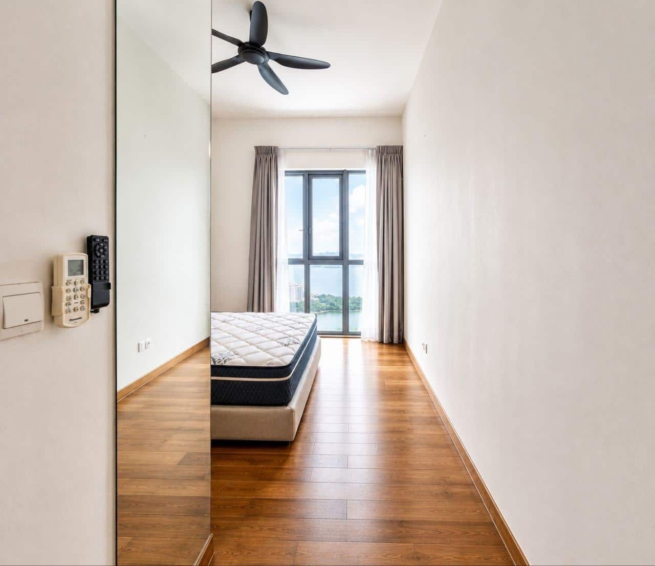 Condominium Southern Marina 5