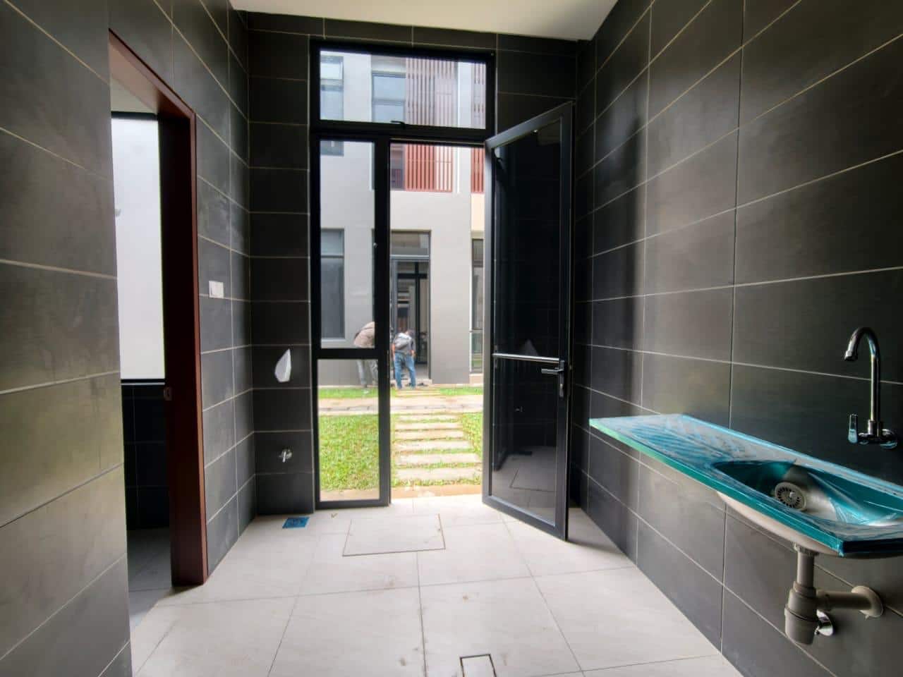 Double storey terrace (End Lot) Aurora Resort Villas 7