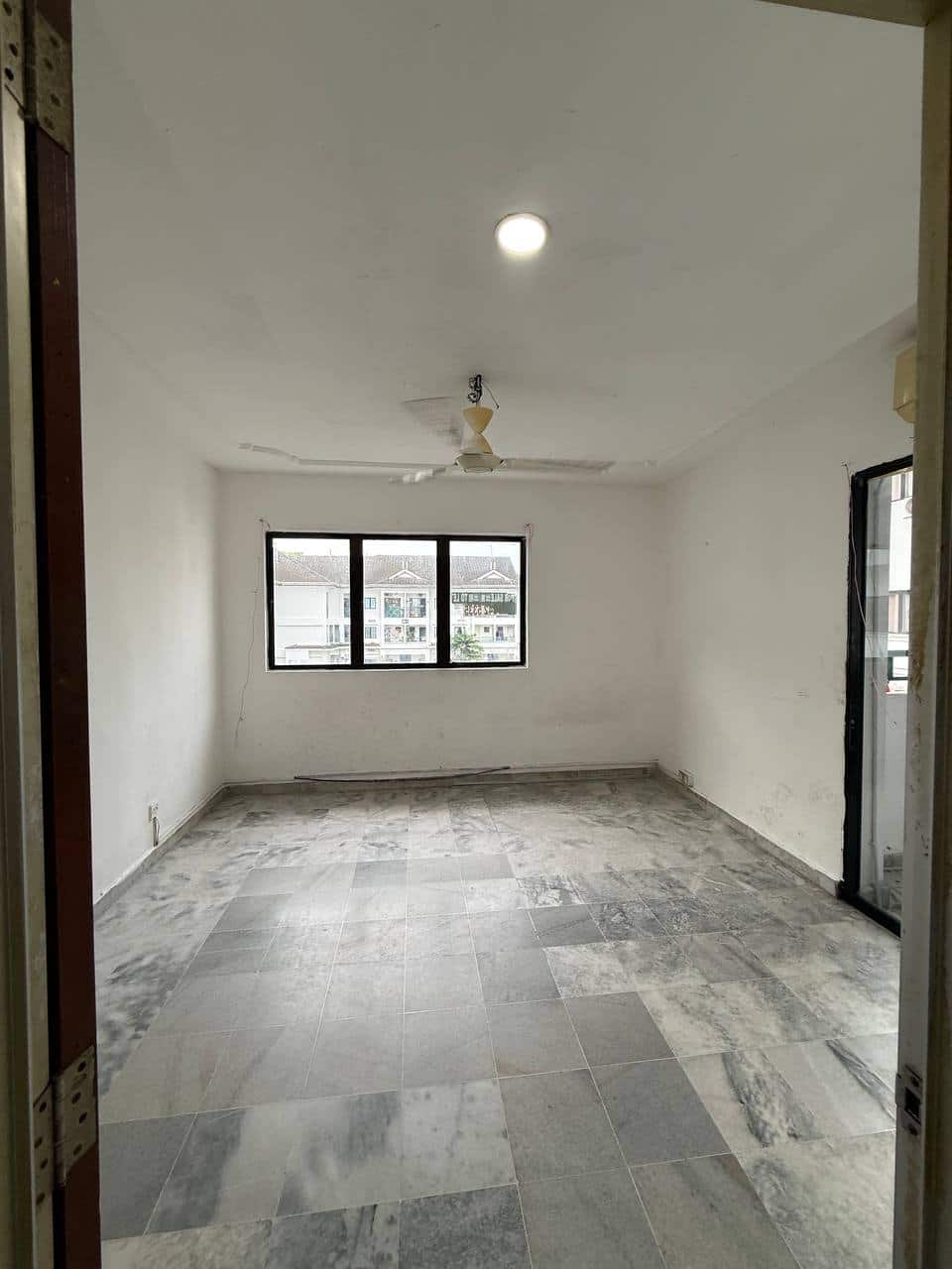 Apartment Tmn Iskandar 2