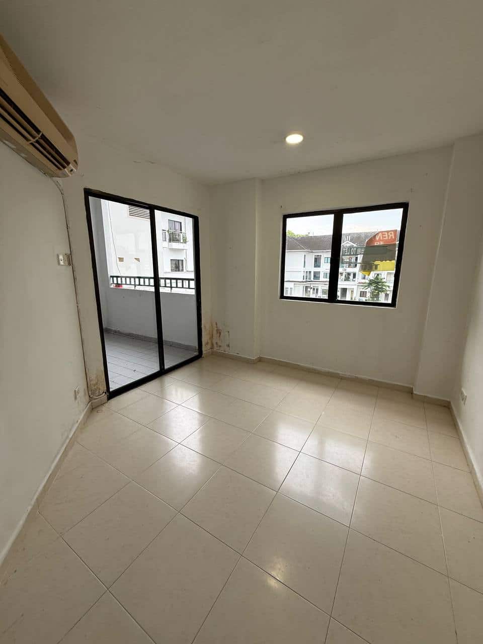 Apartment Tmn Iskandar 1