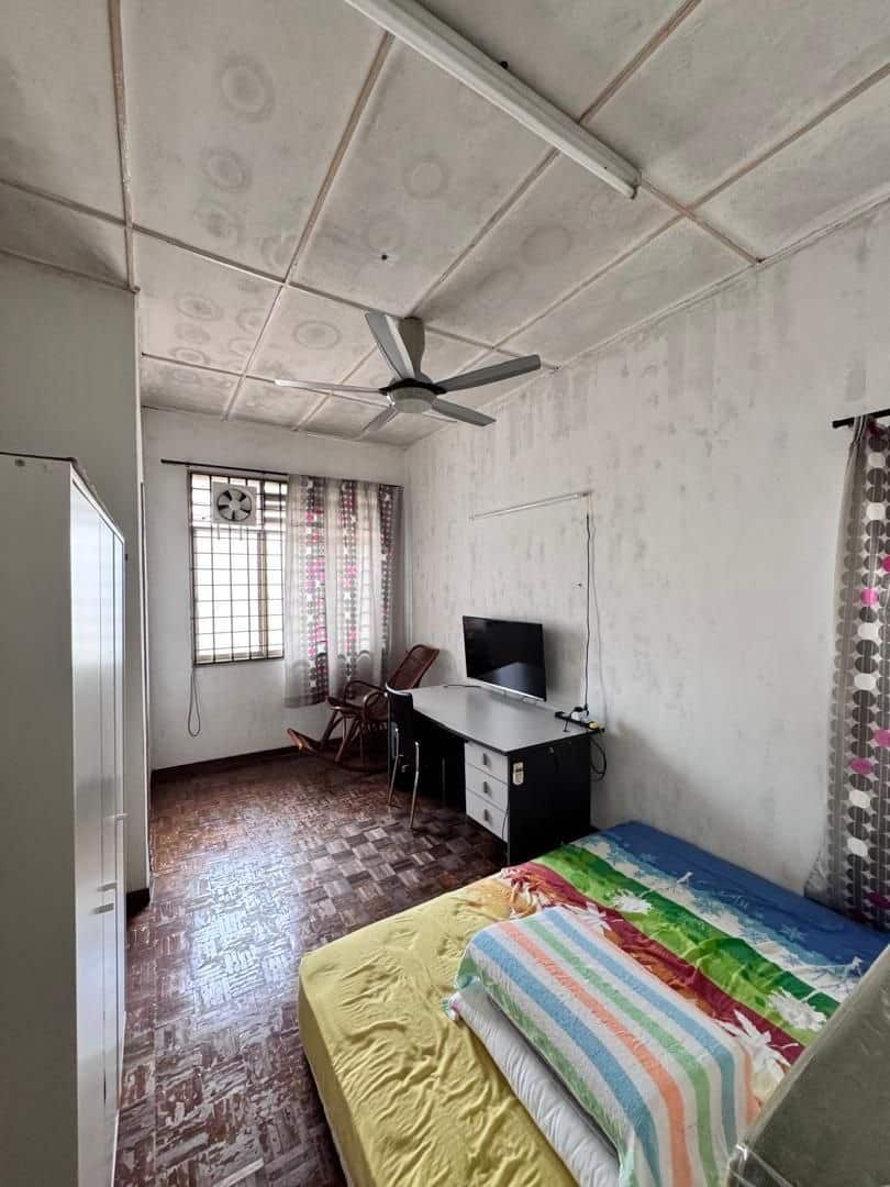 Double Storey Corner Lot Putri Wangsa 3