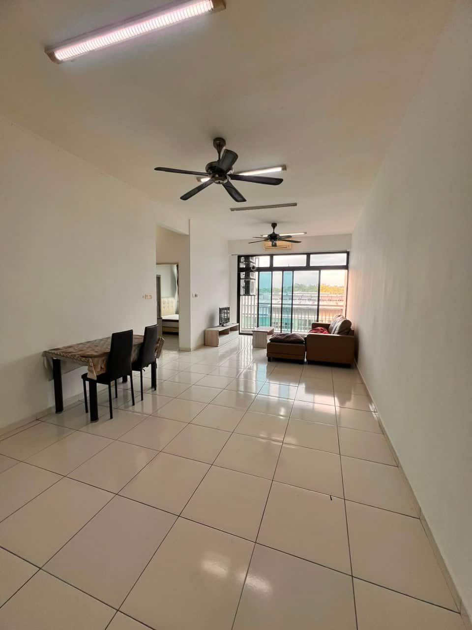 Service Apartment Sky Garden Residences @ Setia Tropika 1