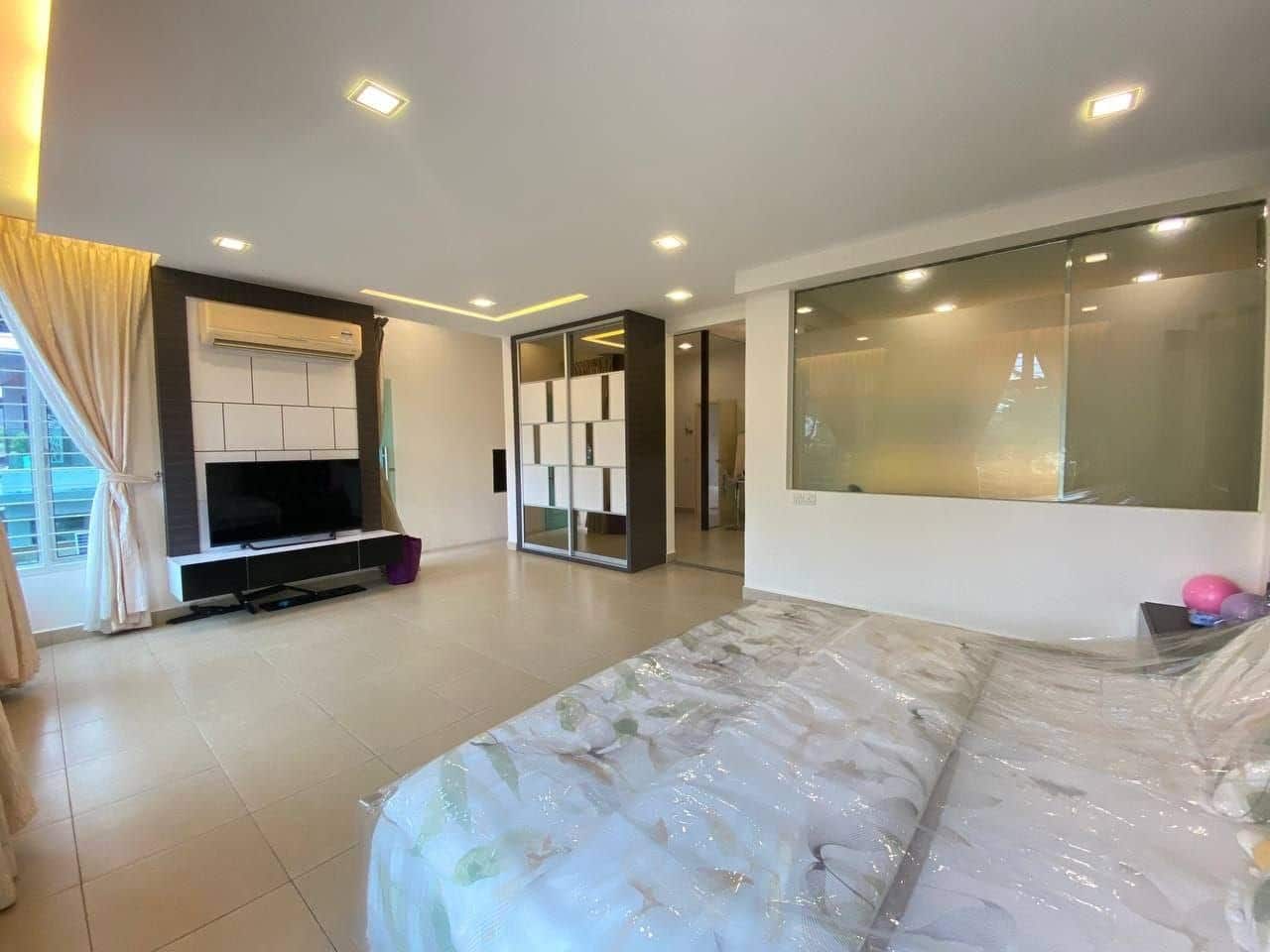 2-Storey Semi D Nusa Duta 1 4
