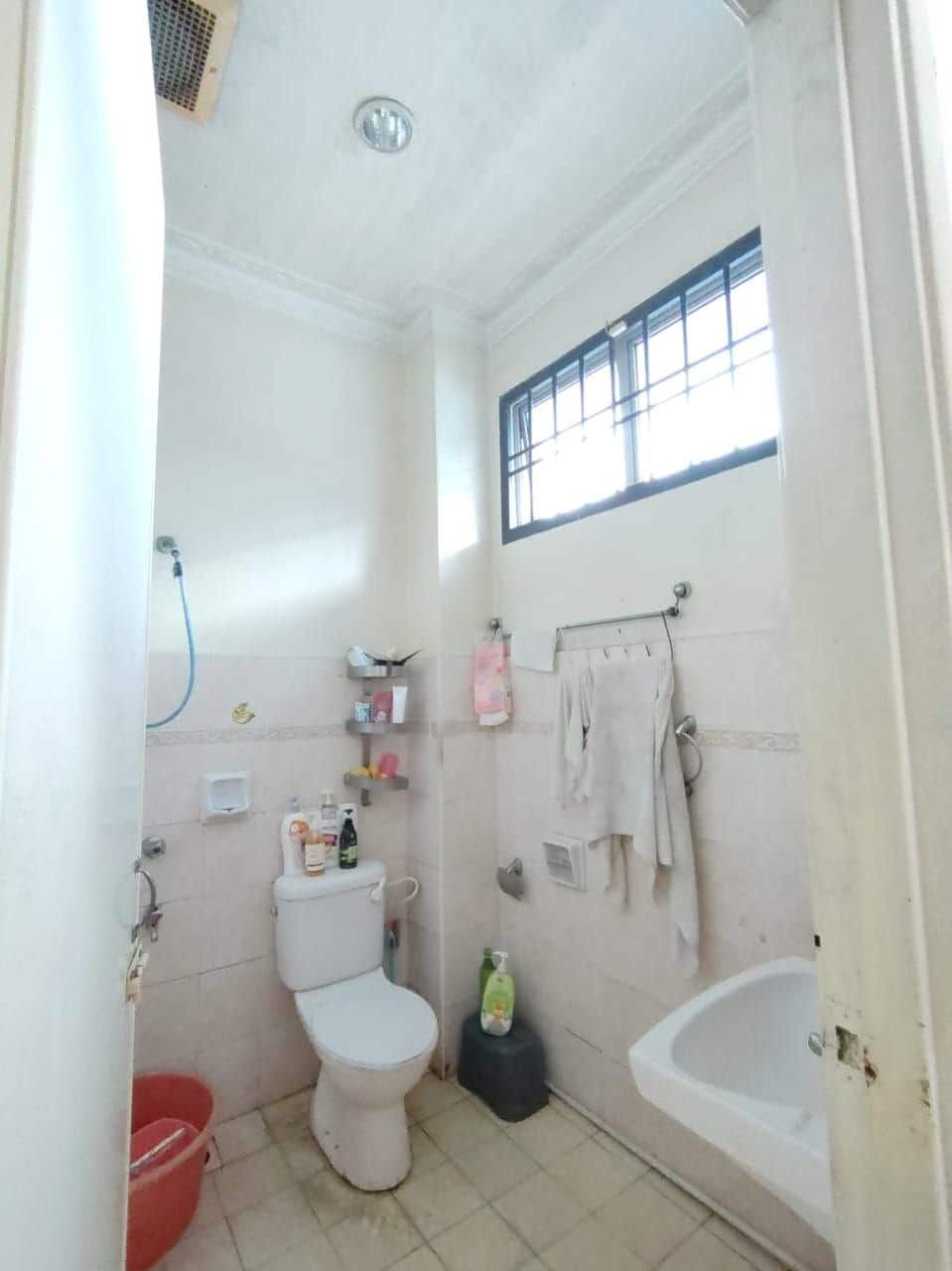 Double Storey Terrace House Tmn Setia Indah 10