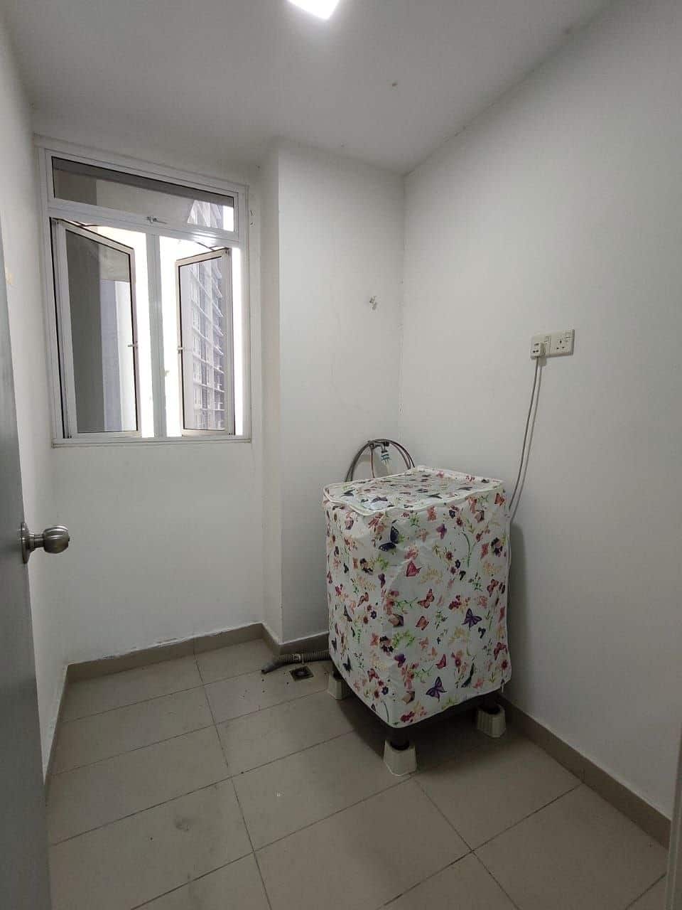 Condominium Tropicana Danga Bay 10
