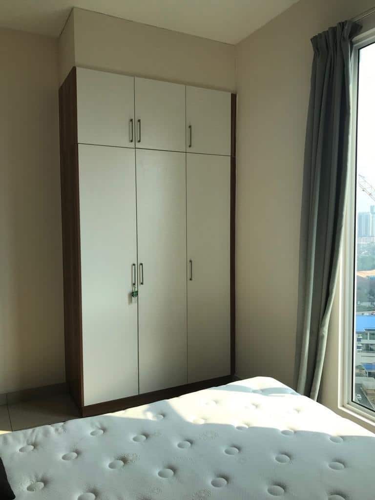 Condominium Larkin 3