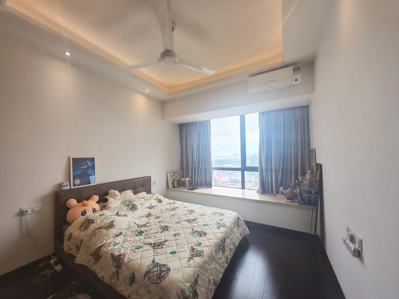 Condo R&F Princess Cove 4