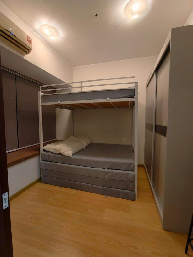 Condo Amberside 1E 5