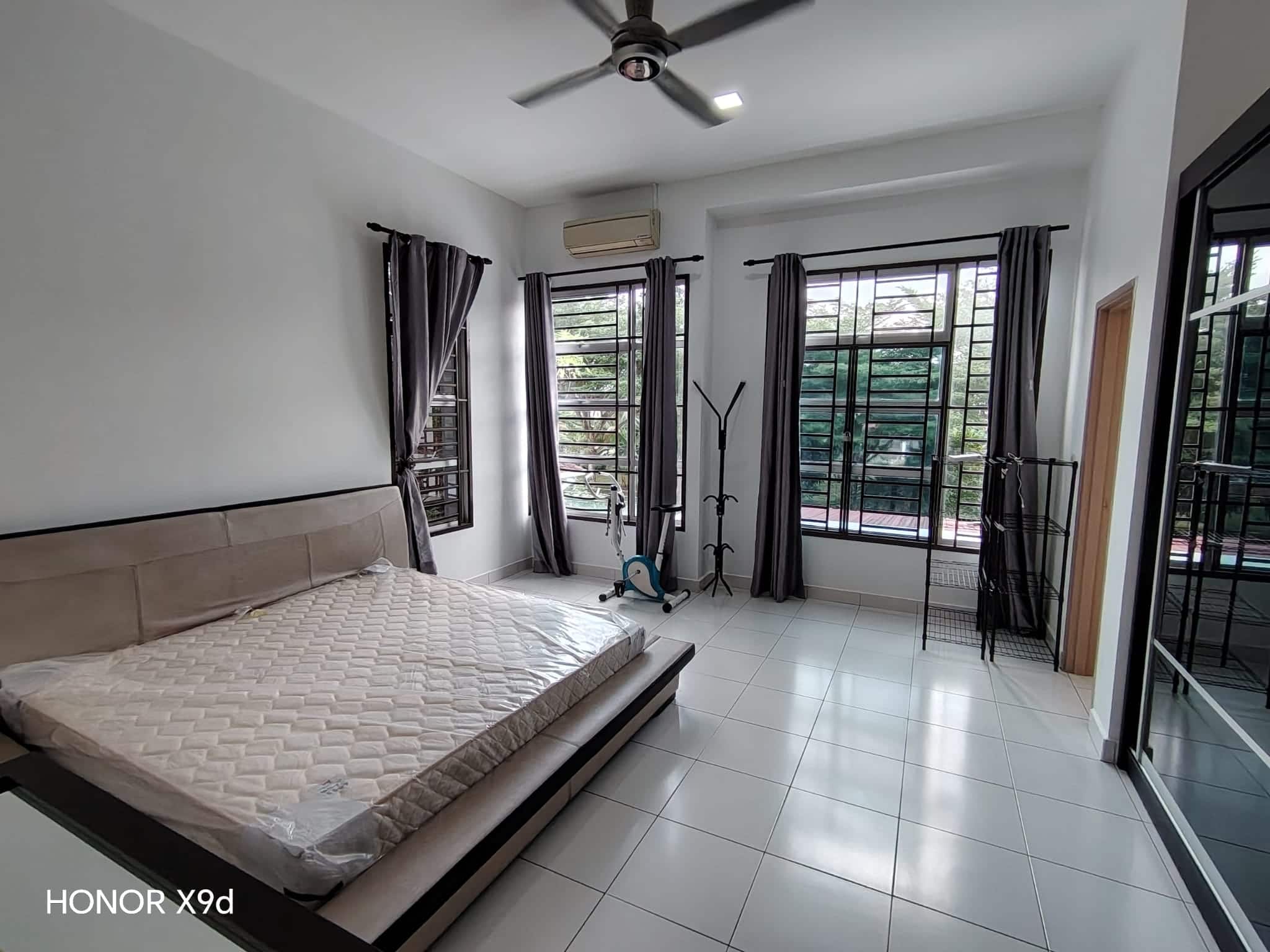 Double Storey Endlot Terrace Bukit Indah 4
