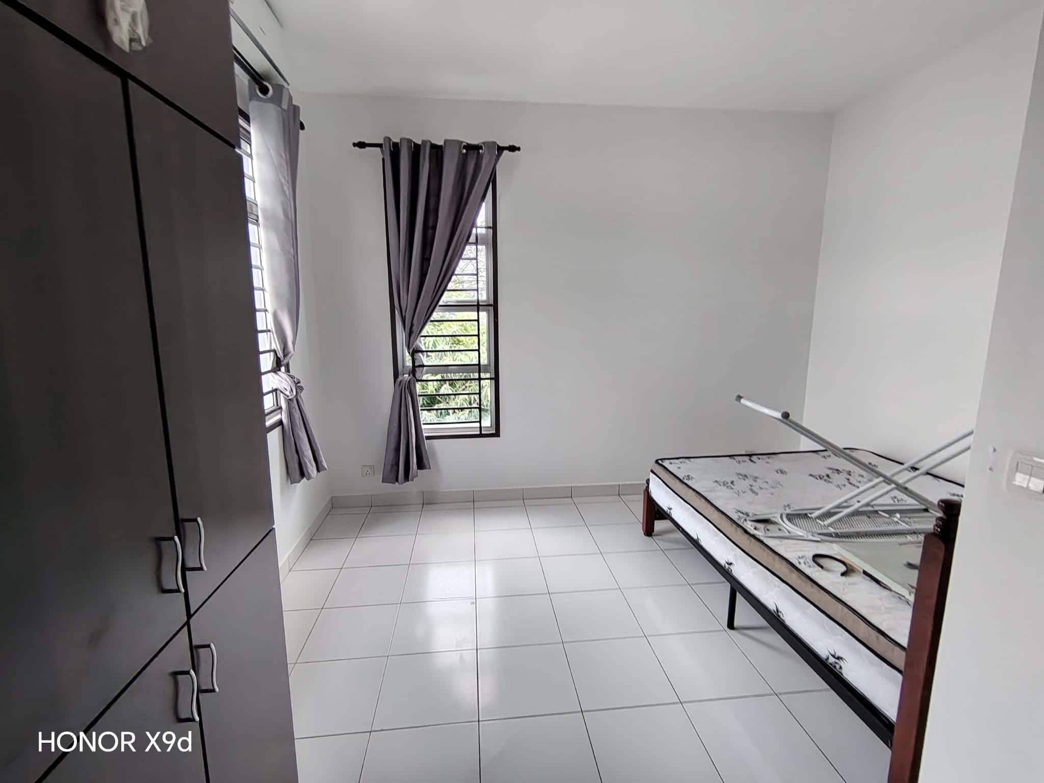 Double Storey Endlot Terrace Bukit Indah 5