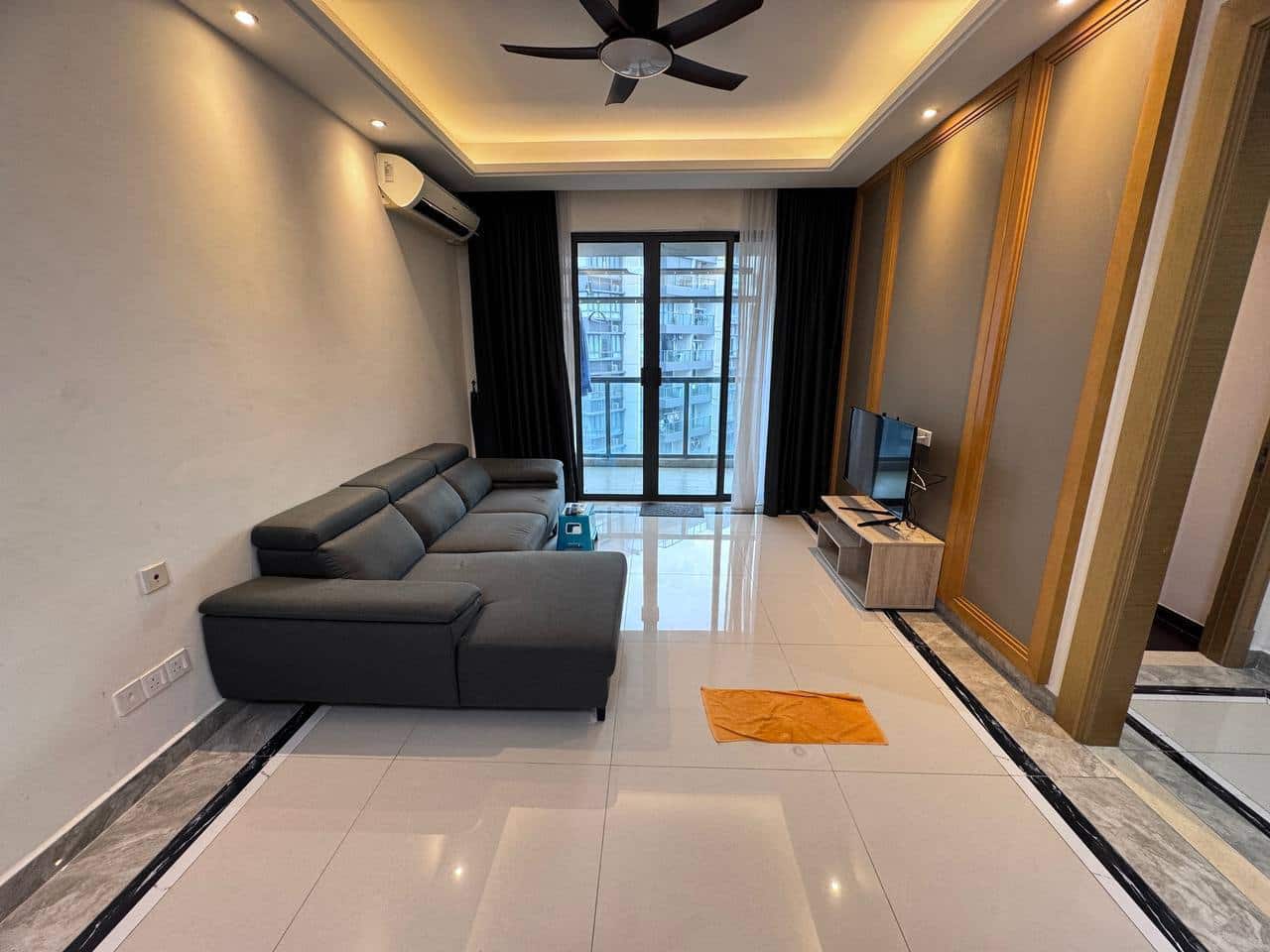 Service Apartment R&F Princess cove 1 1