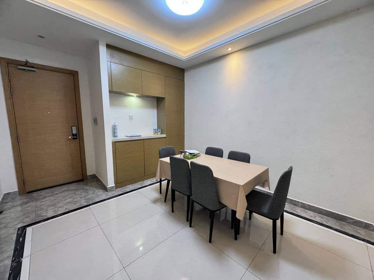 Service Apartment R&F Princess cove 1 3