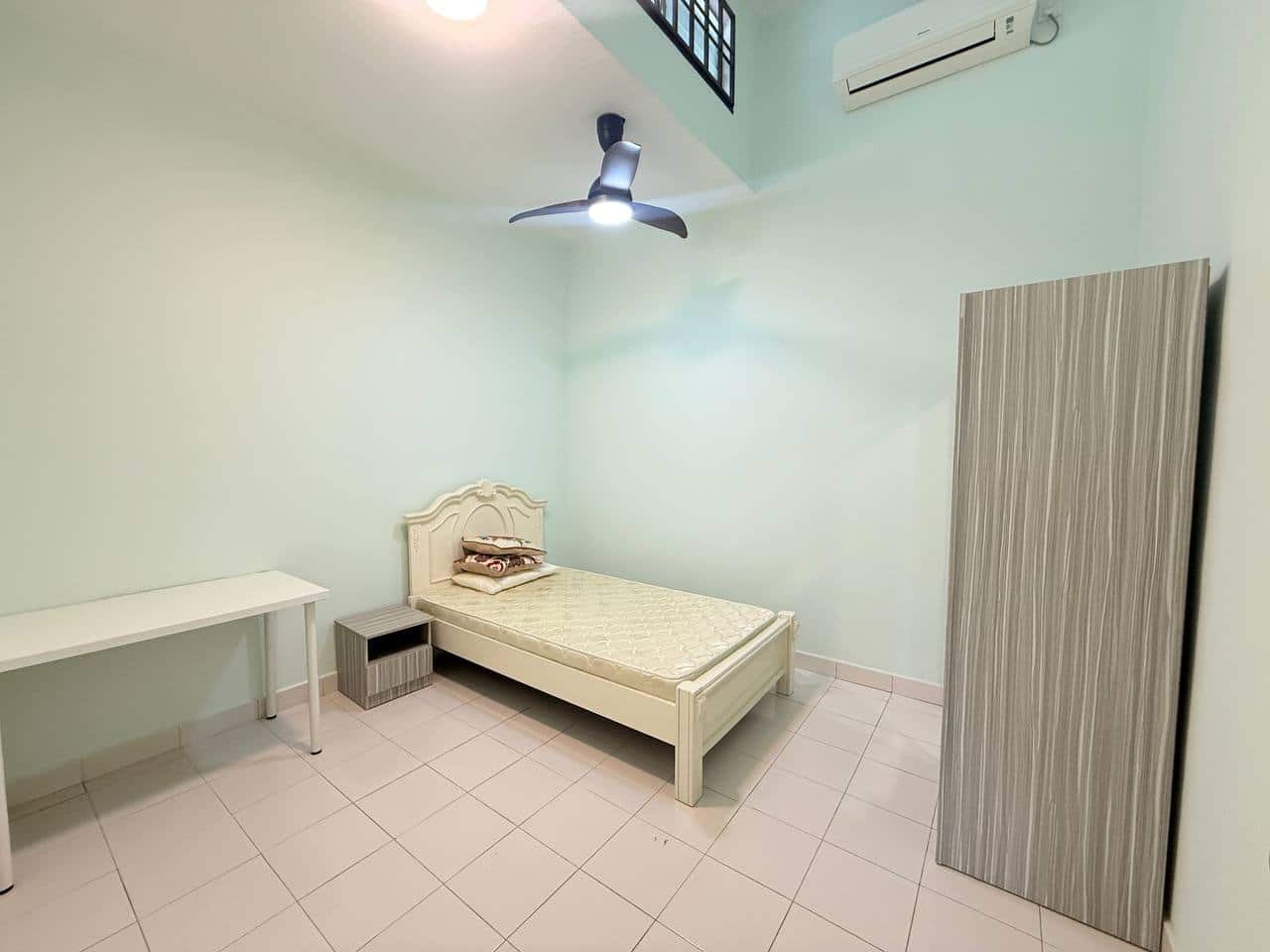 Single Storey Terrace House Taman Pelangi Indah 6
