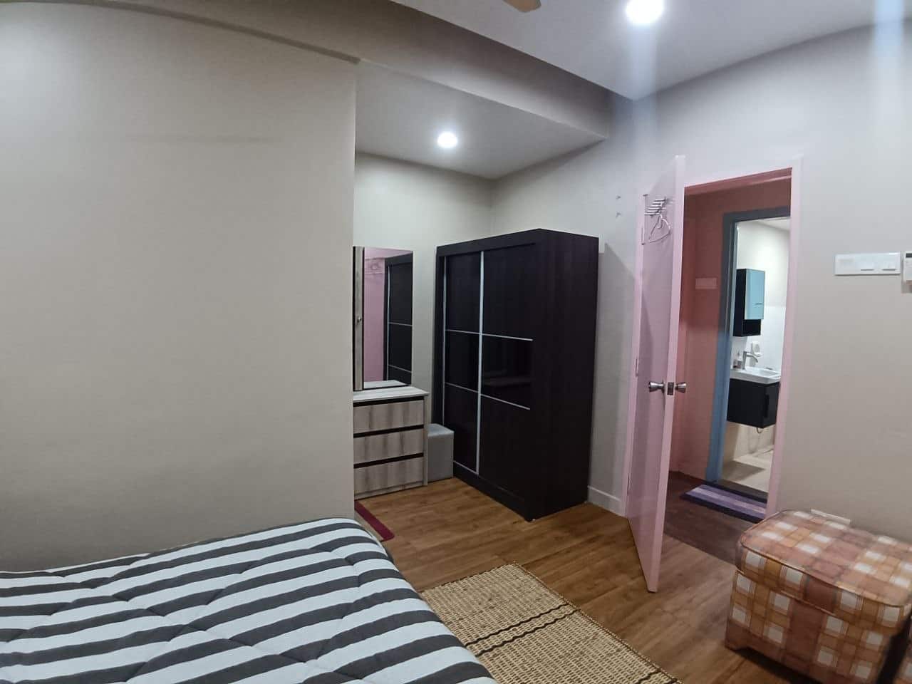 Service Apartment Bayu Puteri 3 9