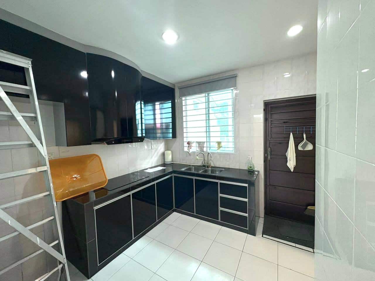 Block A - Corner Lot Manhattan Sovo 4