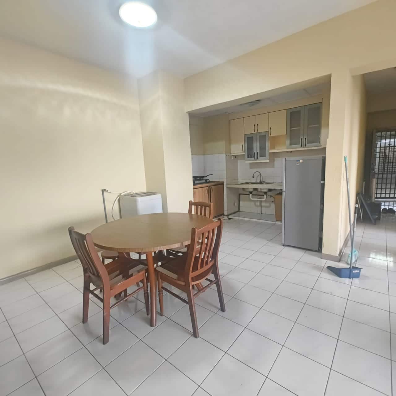 Condo Larkin Utama 4