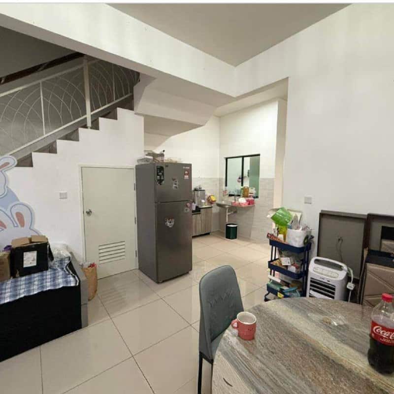 Double storey terrace Taman Seri Austin 7