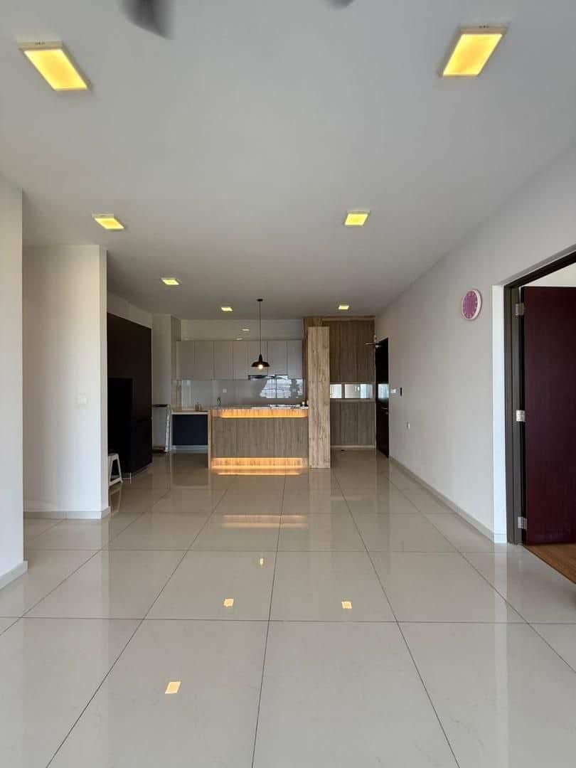 Condo Kings Bay @ Country Garden Danga Bay (17A) 2