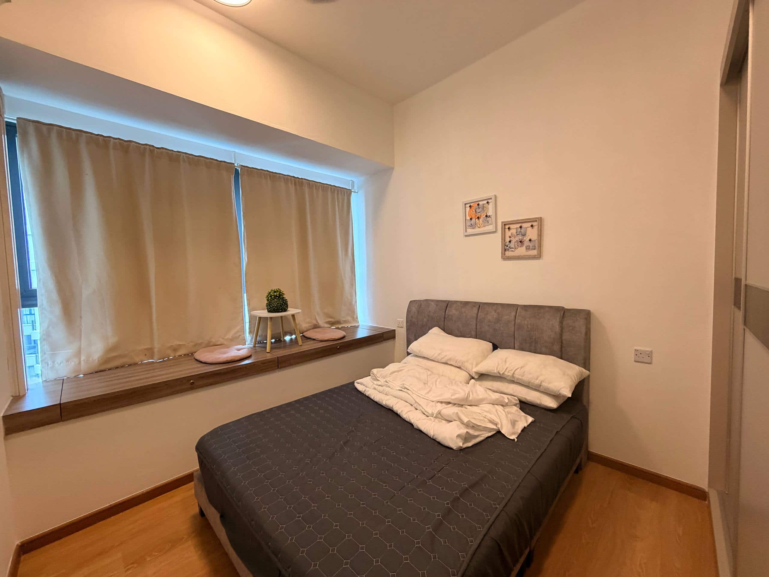Condo Baypoint @ Country Garden Danga Bay 7