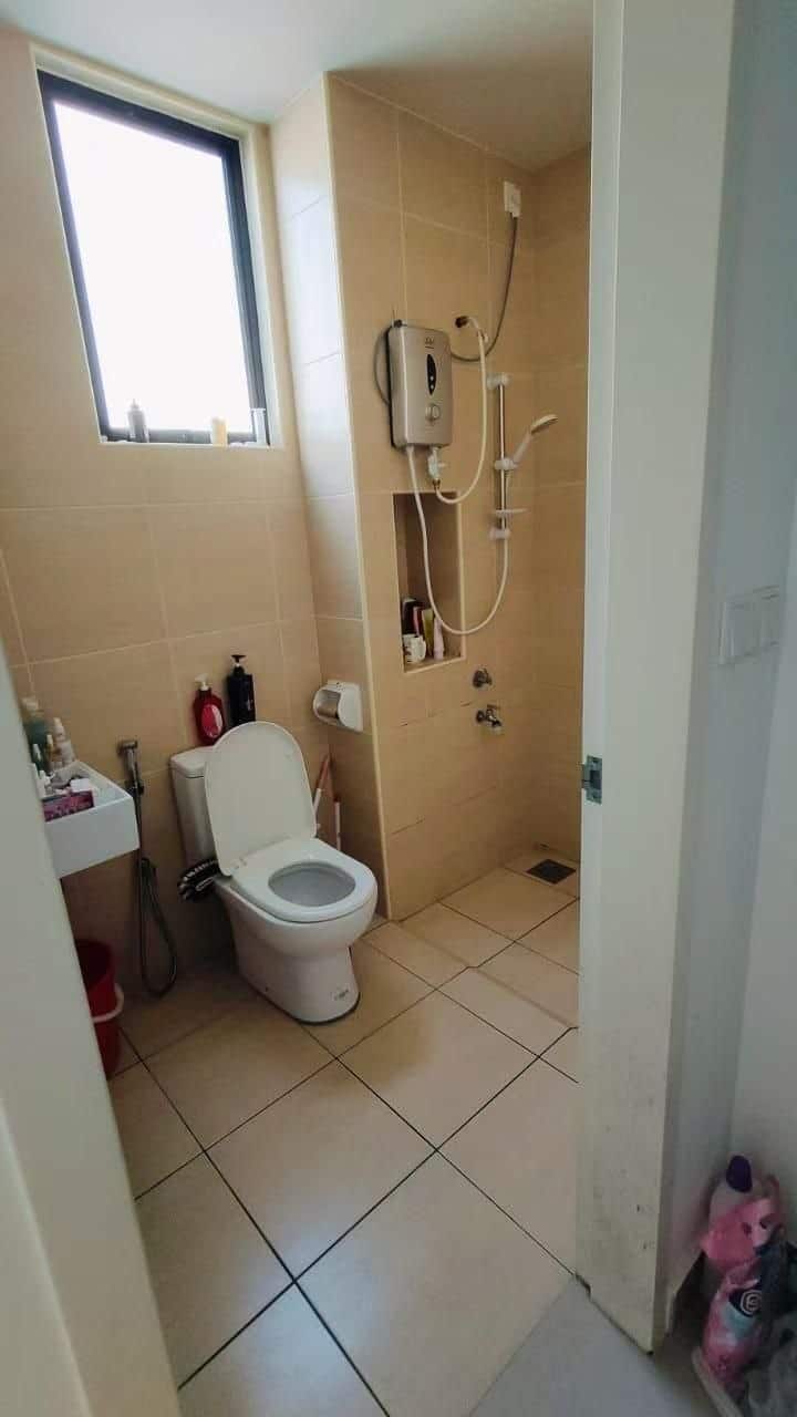 Double Storey Intermediate Terrace House Seri Austin Dahlia 9