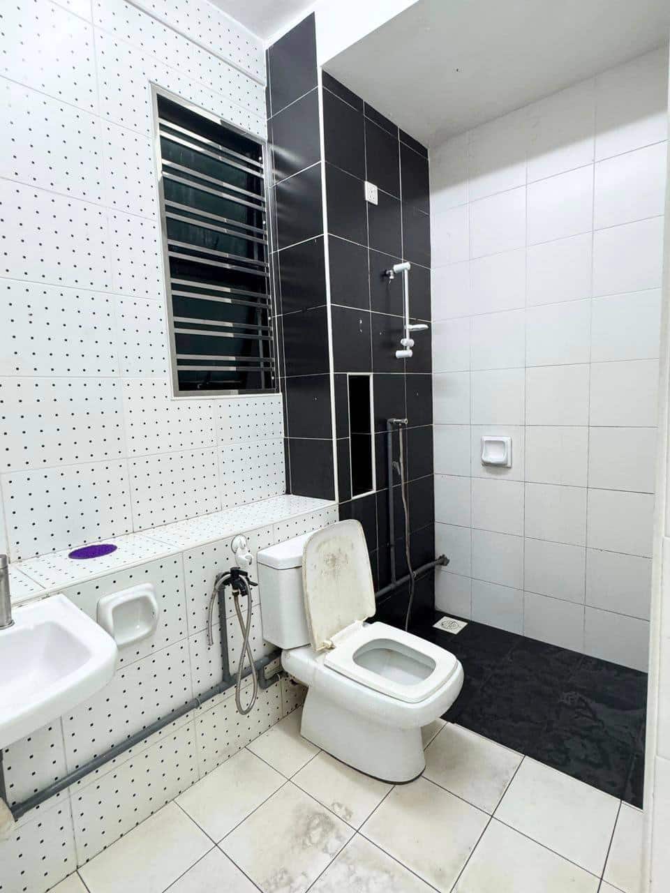Apartment Bukit Indah 5