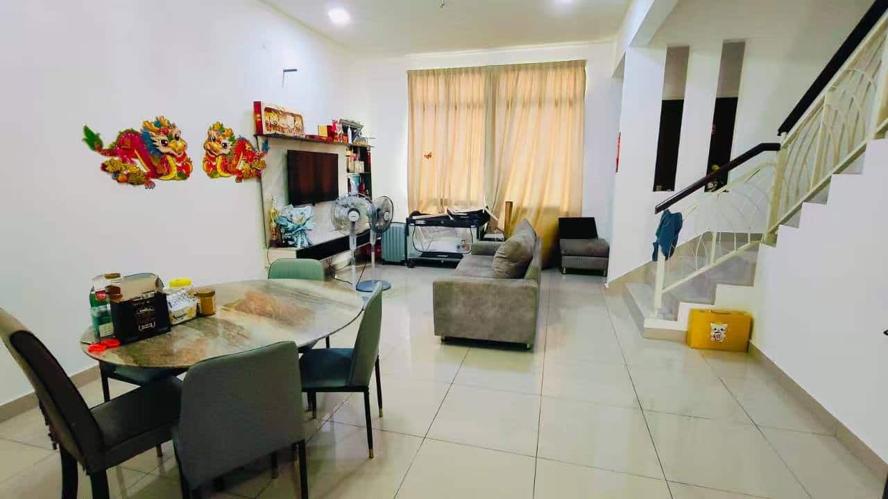 Double Storey Terrace Seri Austin Dahlia 2