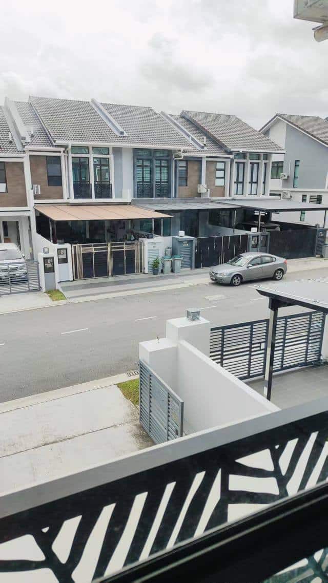 Double Storey Terrace Seri Austin Dahlia 1