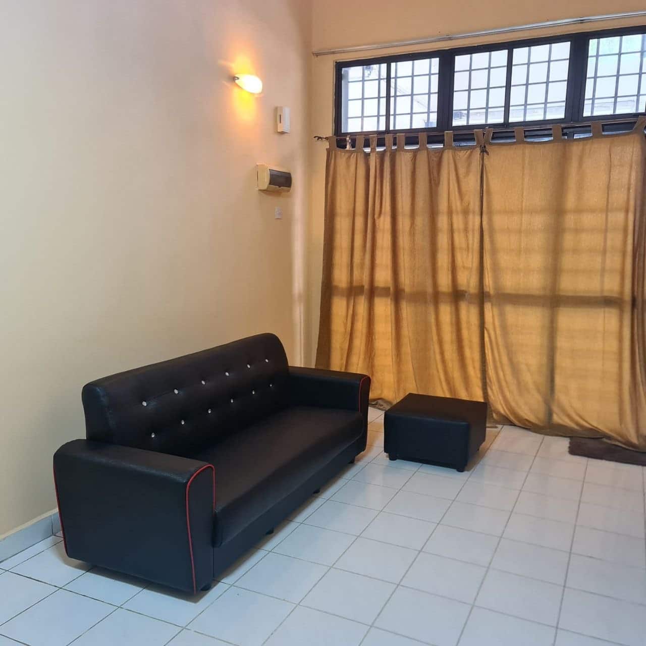 1.5 Storey Terrace House Taman Molek 2