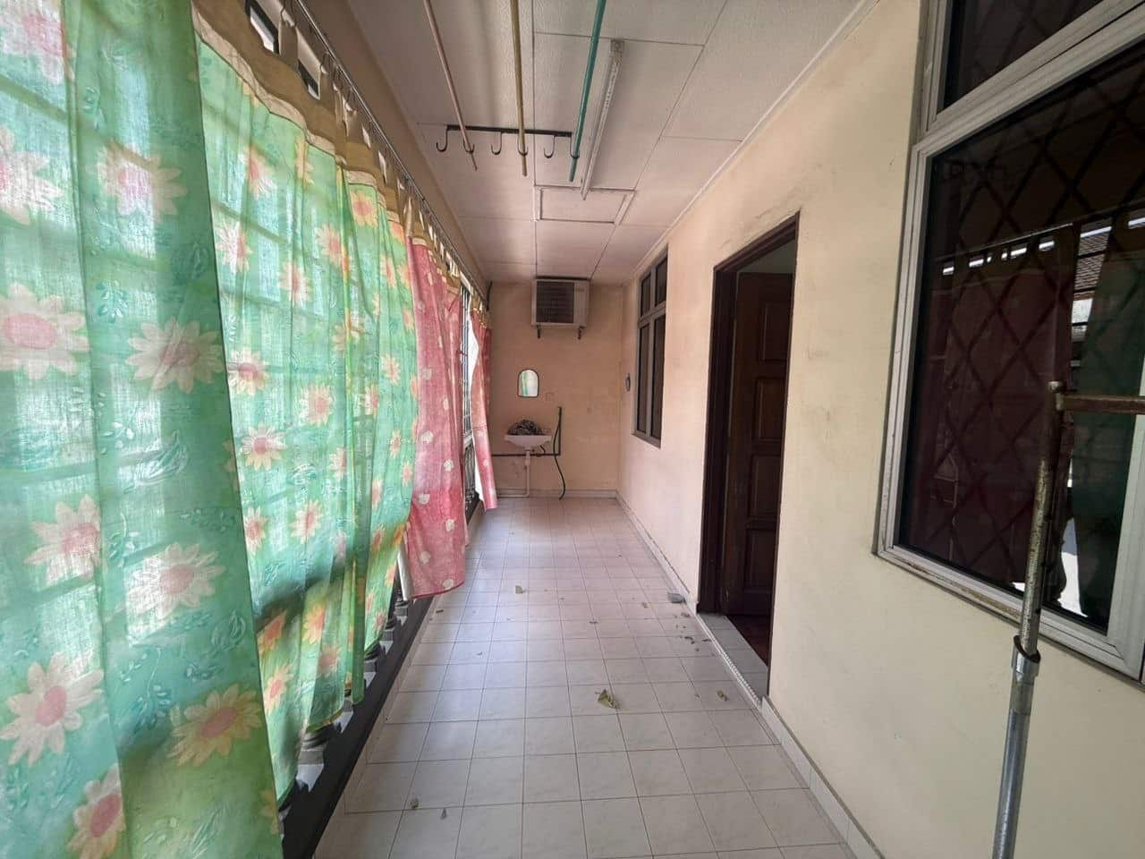 Double Storey Terrace House Taman Ungku Tun Aminah 7