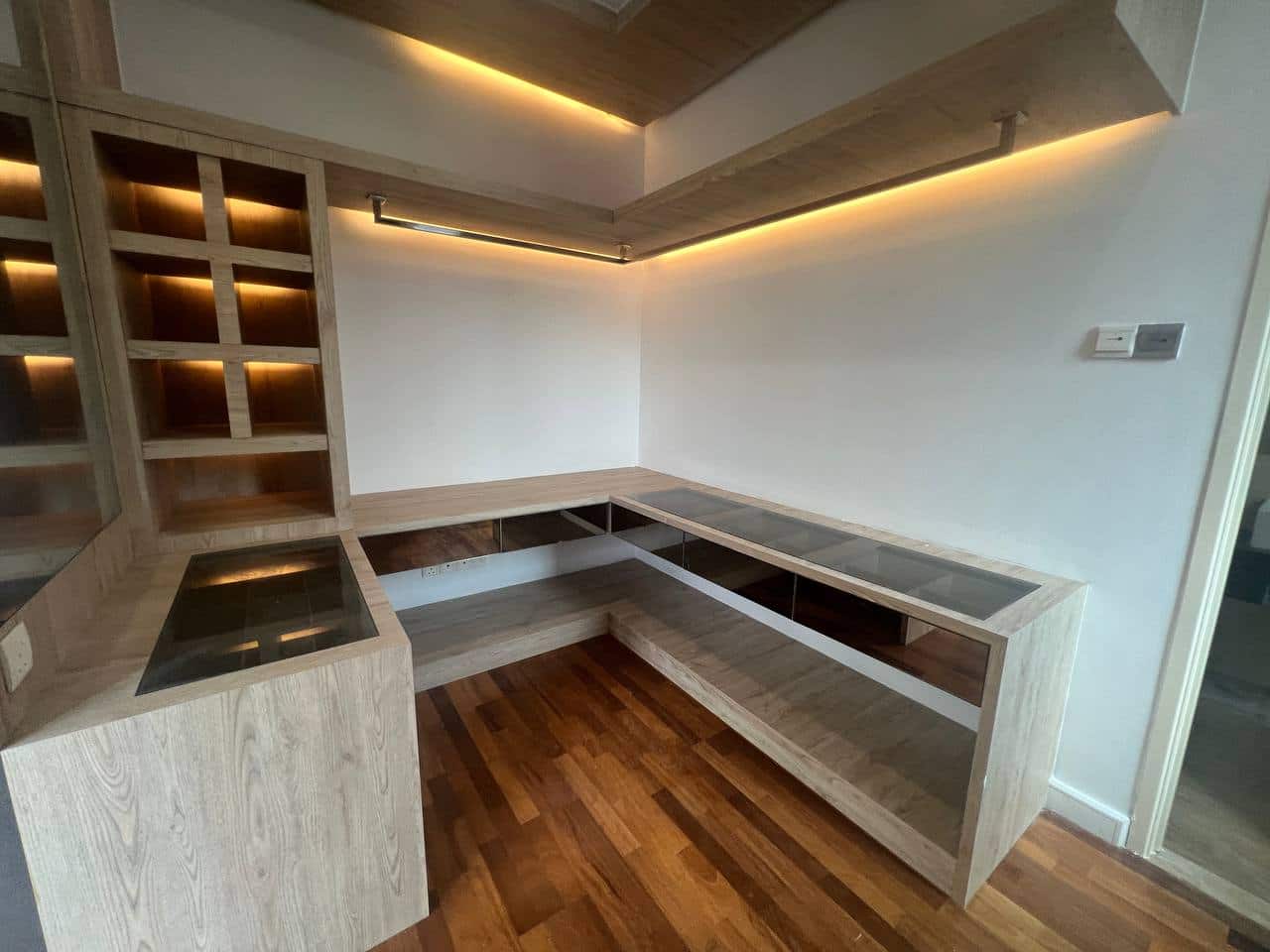 2-Storey Semi-D Taman Nusa idaman 7