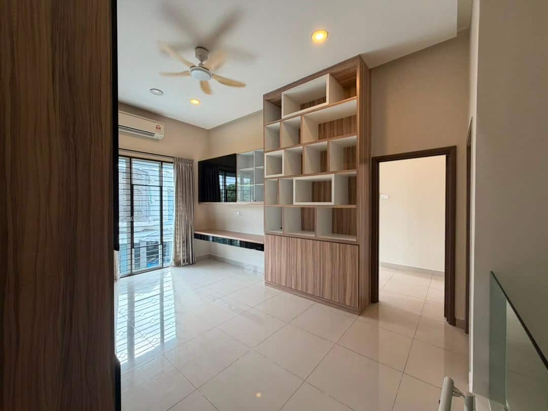 2-Storey Semi-D Bandar Dato Onn - Perjiranan 11 5