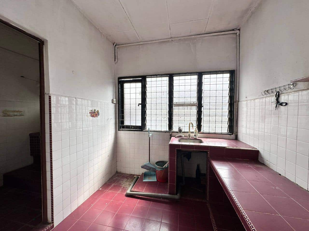 Low Cost Flat Selesa Jaya 5