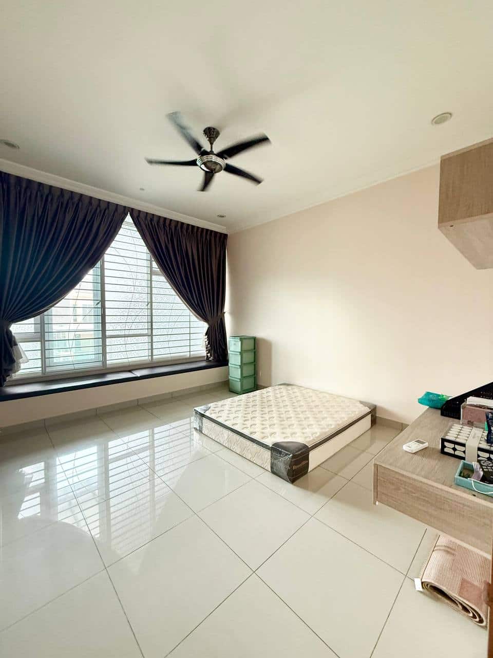 2-Storey Intermediate Terrace House Jade 2, Taman Seri Austin 7