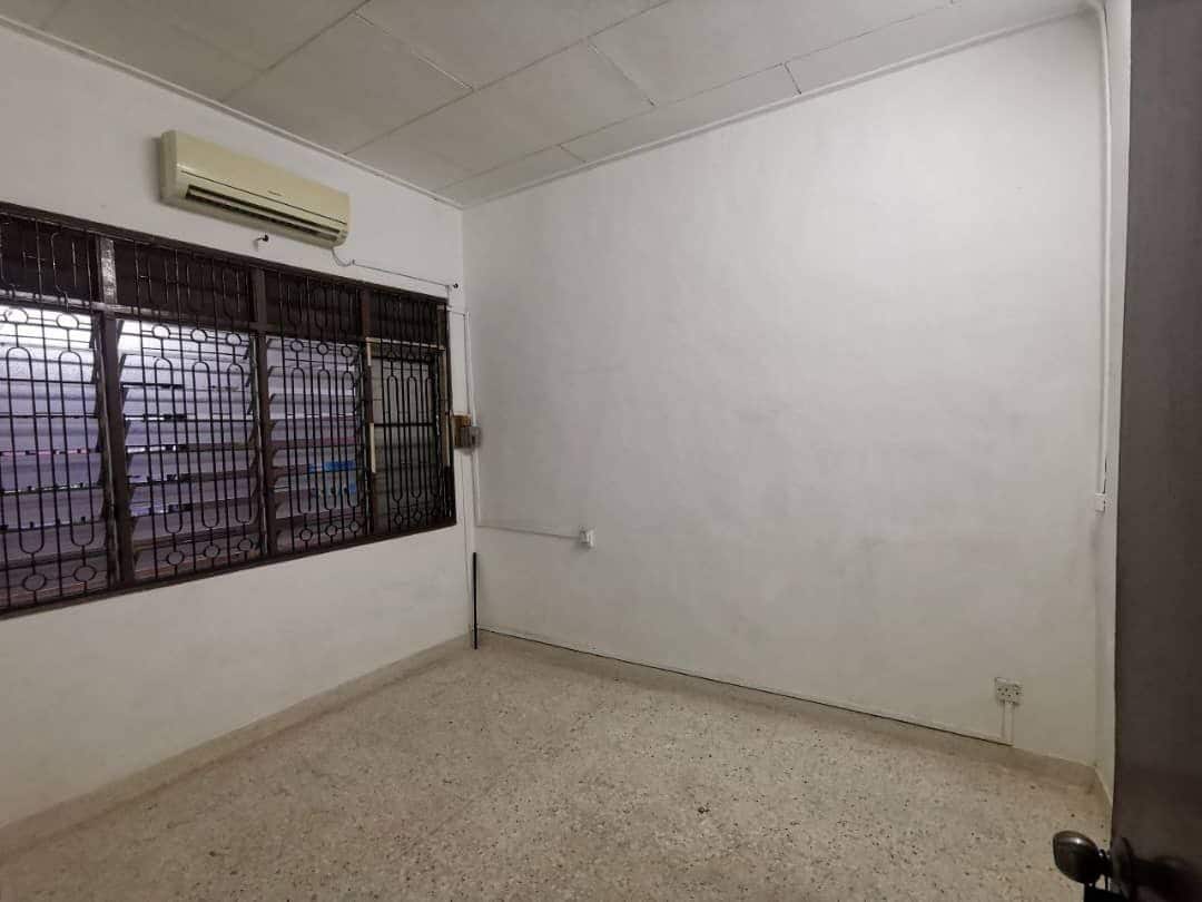 1-Storey Terraced House Taman Maju Jaya 4