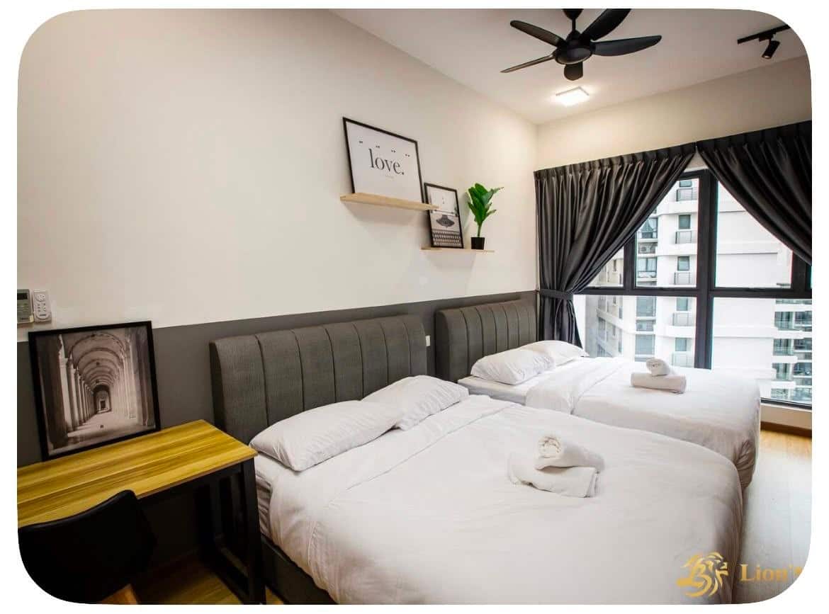 Condominium Country Garden Danga Bay Bay Point 3